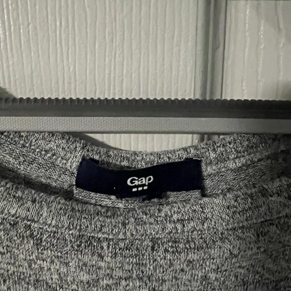Heather gray Gap Sweater - Size XL - Picture 3 of 3